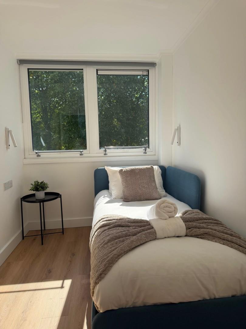 Malden Crescent, London